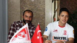 Balikesirspor, Berat Tosun'u kiraladi