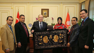 Banda Açe Belediye Başkanı Djamal'dan Topbaş'a ziyaret