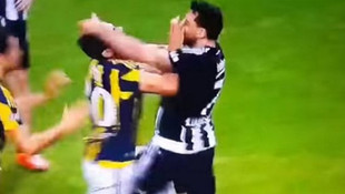 4 Büyükler Salon Futbolu Turnuvası Fenerbahçe-Beşiktaş karşılaşmasında kavga çıktı!