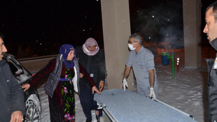 Hamile kadın makam aracıyla doğuma gitti