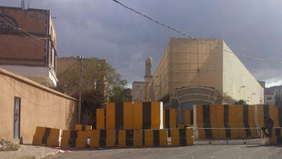 İran'ın Sana Büyükelçiliği'ne saldırı iddiası