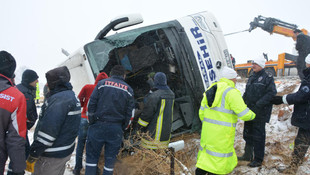 Kırşehir'de yolcu otobüsünün devrilmesi