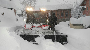 Mahsur kalan hastalara UMKE ve AFAD ulaştı