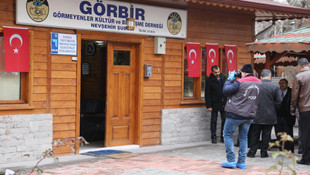 Para bulamayan hırsız, mutfaktaki ekmeği yedi