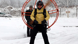 Paramotorla sokakta kayak keyfi