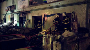 Tokat'ta inşaat malzemesi satan iş yerindeki yangın