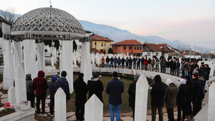 Türk ve Boşnak öğrenciler "secdede buluşuyor"