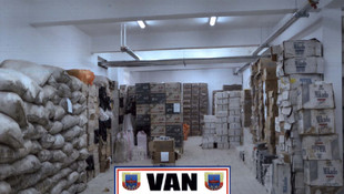 Van'daki kacak sigara operasyonu