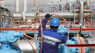 Rusyanın en büyük doğalgaz üreticisi Gazprom Türkiyeye gazı kıstı!