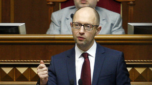 Ukrayna Başbakanı Yatsenyuk: Erken seçim için yapay kriz çıkarıldı