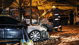 İstanbulda 7 araç kundaklandı!