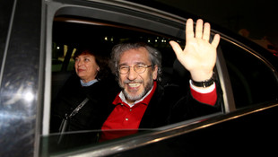 Türkiye Gazeteciler Cemiyeti: Can Dündar ve Erdem Gülün tahliye kararı demokrasiyi güçlendirecek