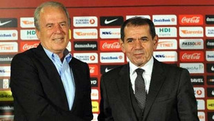 Teknik Direktör Mustafa Denizli Galatasaraydan istifa ediyor