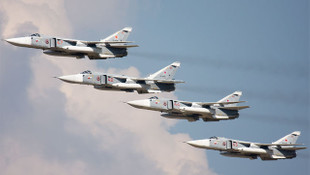 Rus savaş uçakları Halepte sivil halka ateş açtı: 4 ölü 60 yaralı!