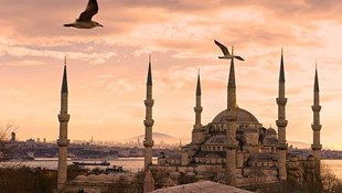 İstanbulun merkez camilerinde Cuma salâsı okunacak