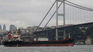 Rus kargo gemisi İstanbul Boğazından geçti