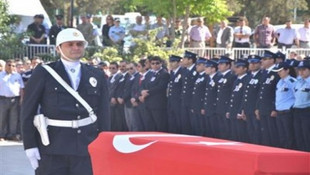 Nusaybinde polis aracı kaza yaptı: 1 polis şehit oldu 3 polis yaralandı