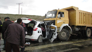 Afyonkarahisar'da trafik kazası: 1 ölü, 2 yaralı