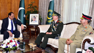 Akar'a Nişan-ı İmtiyaz madalyası