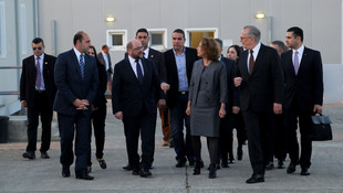 AP Başkanı Schulz Kıbrıs'ta