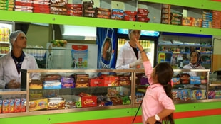 Okul kantinlerinde kola ve çikolata satışı yasaklandı