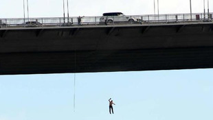 Boğaziçi Köprüsünde Erol Çetini intihara teşvik eden 2 kadın serbest kaldı