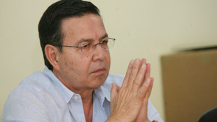 Eski devlet başkanı Rafael Callejas rüşvet aldığı iddiasını kabul etti