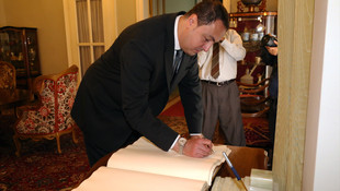 Büyükelçi Ulusoy'un güven mektubu