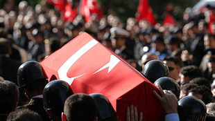 Irakta şehit düşen Türk asker son yolculuğuna uğurlandı