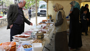 İHH'den yetimler yararına kermes