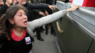 Şehitlerimizi uğurluyoruz