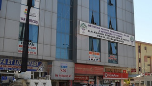 Vanda HDP ve DBP binalarında eş zamanlı arama yapıldı