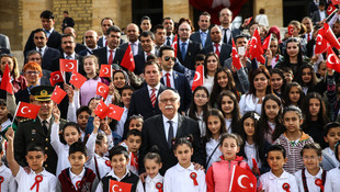 23 Nisan Ulusal Egemenlik ve Çocuk Bayramı