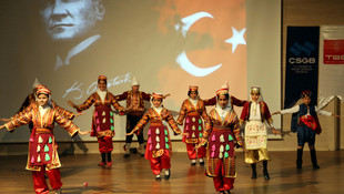 8 Nisan Dünya Romanlar Günü