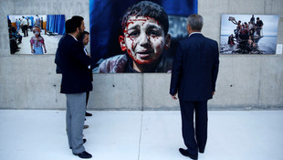 AA Istanbul Photo Awards 2016 yarışma sergisine yoğun ilgi