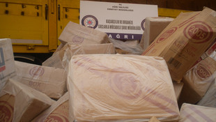 Ağrı'da kaçak sigara operasyonu