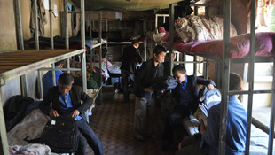 Asya'nın kalbindeki küçük yetimlerinin büyük mücadelesi