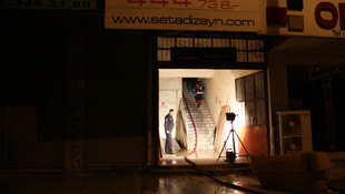 Ankarada mobilya atölyesinde çıkan yangın paniğe neden oldu