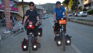 Bisikletleriyle Singapur'a giden Alman çift Kastamonu'ya ulaştı