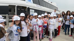 Çocuklar, denizle tanıştı