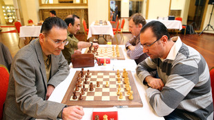 Diplomatik temsilcilik çalışanları barış için hamle yaptı