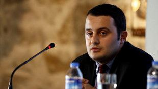 Dört Duvar Arasında Çocukluk paneli