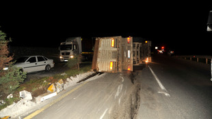 Düzcede TIR devridi: 2 yaralı