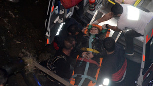 Eski sevgilisine kızdı dereye atladı