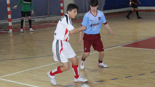 Futsal: Okullararası yarı final müsabakaları