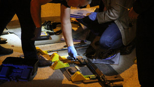 Gaziantep'te 5 ruhsatsız tabanca ve uyuşturucu ele geçirildi