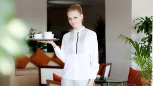 Otel personelinin 3 aylık maaşı devletten