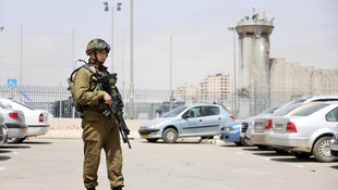 İsrail polisi 2 Filistinliyi öldürdü