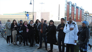 İsveç medyasına Stockholm'de sessiz protesto