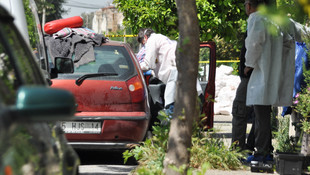 İzmir'de silahlı saldırı: 2 ölü